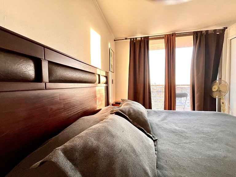 Living Montt Apartment (1507)